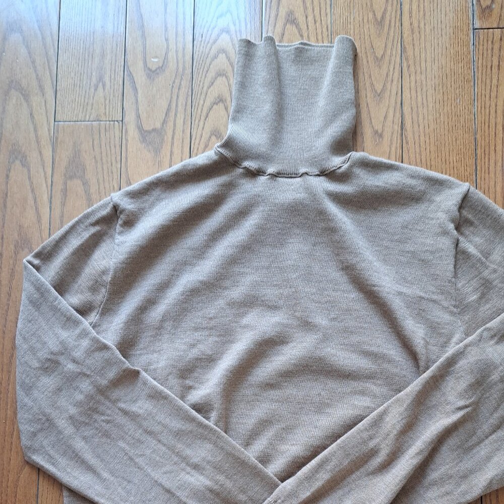 Men's Gap Merino Wool Turtleneck - Size M